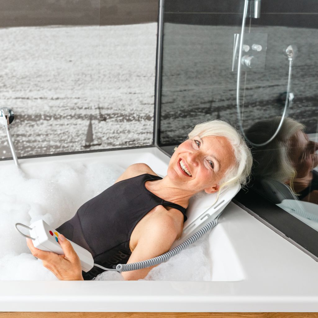 Bellavita Dive Bath Lift (477400252) medical supply