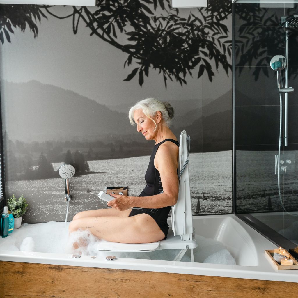 Bellavita Dive Bath Lift (477400252) medical supply